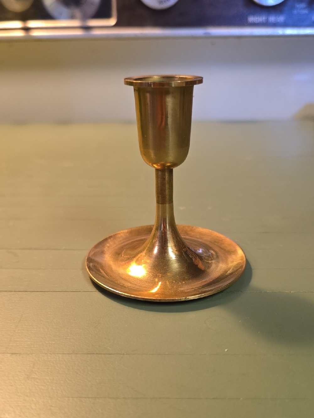 Brass Single Candlestick Holder - Classic Taper Candle